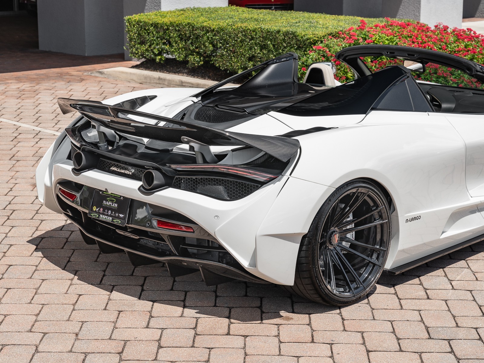 2020 Mclaren 720S Spider photo 2