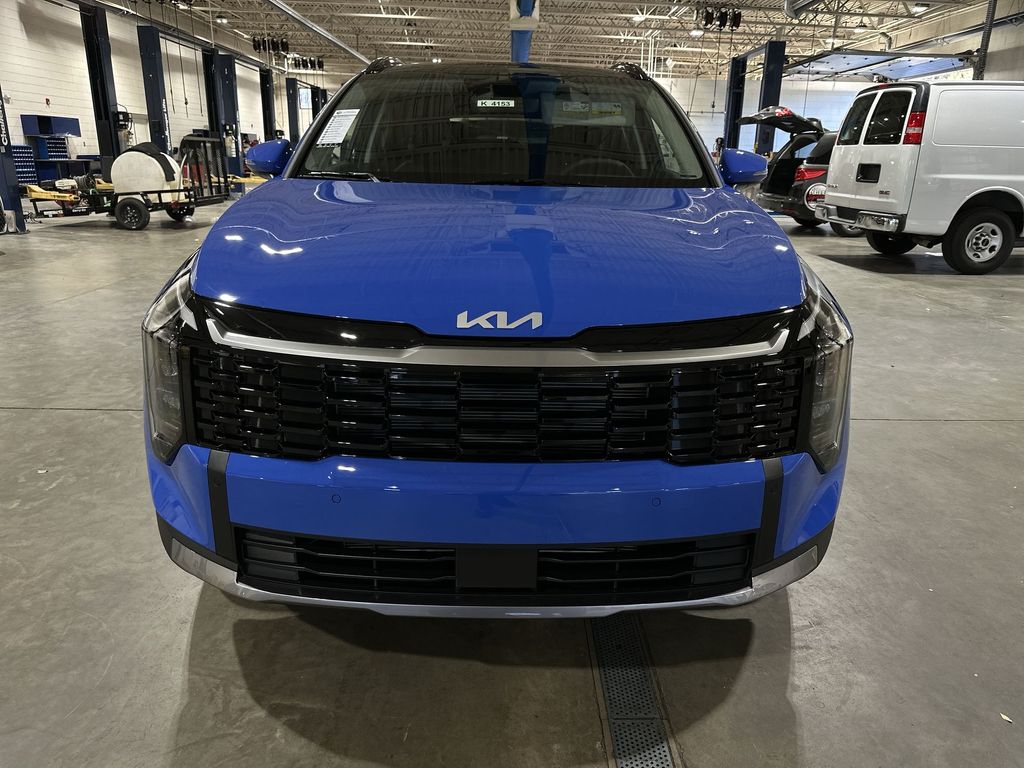 2026 Kia Sportage EX photo 3