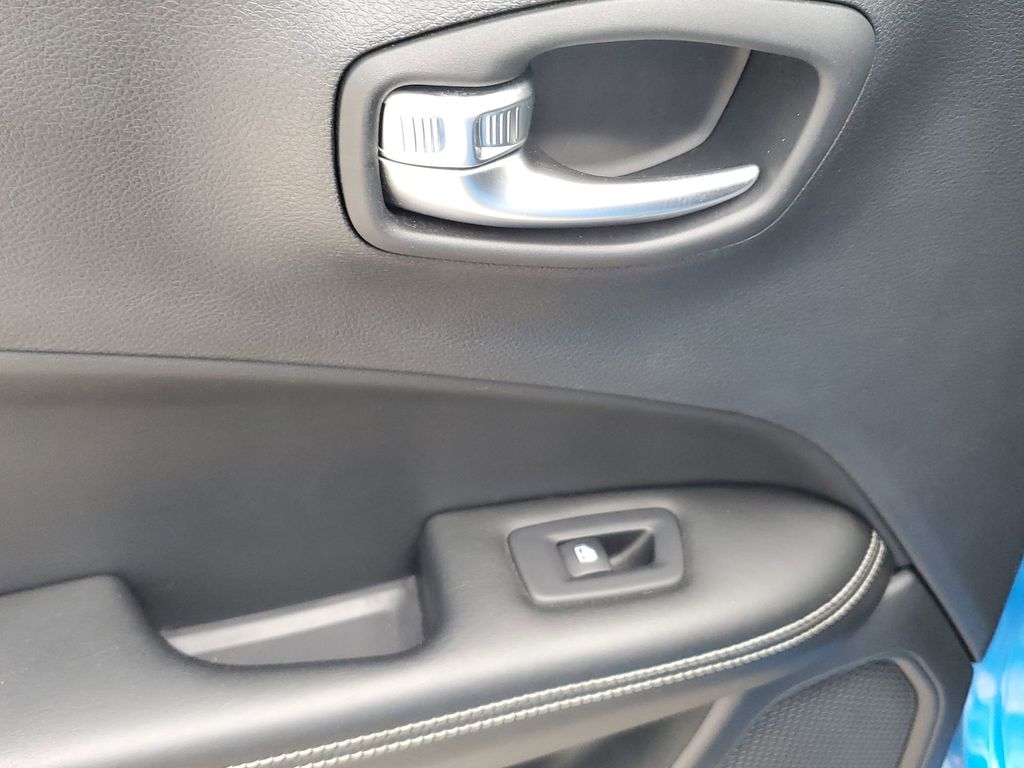 2021 Jeep Compass Special Edition photo 43