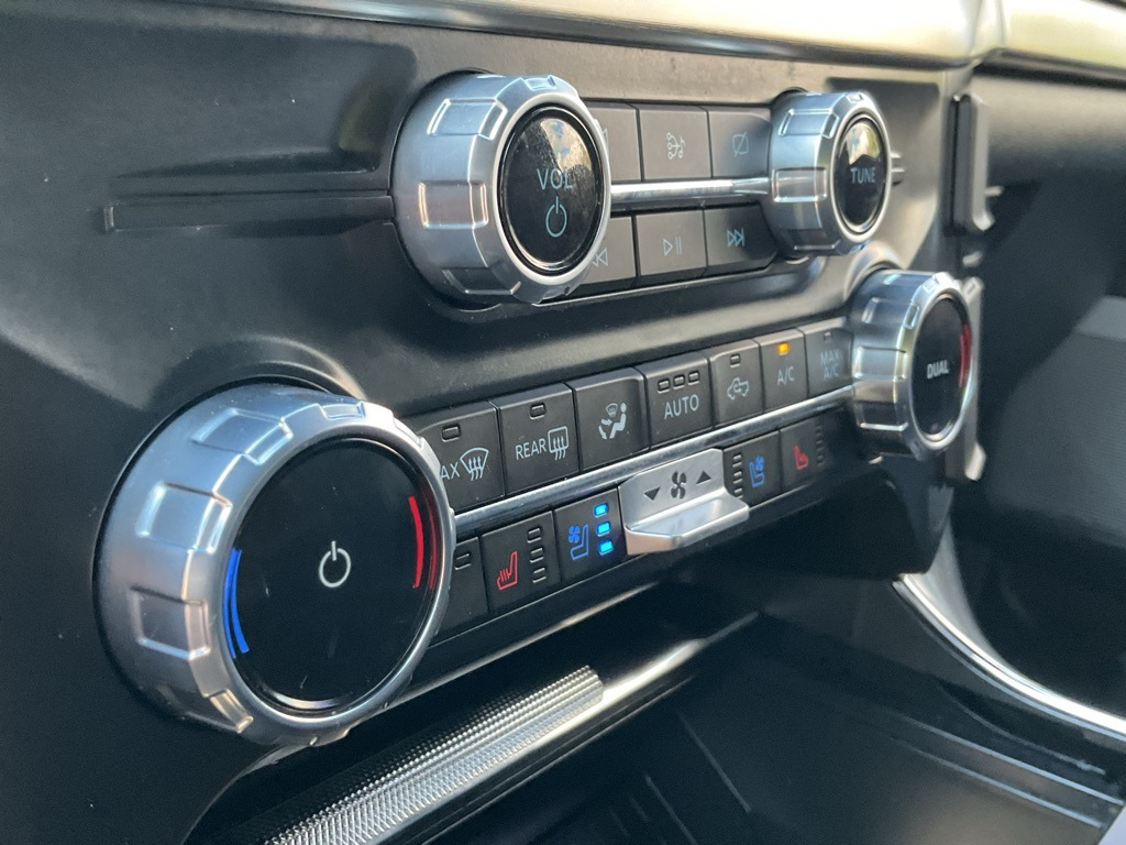 2023 Ford F-150 Lariat photo 5