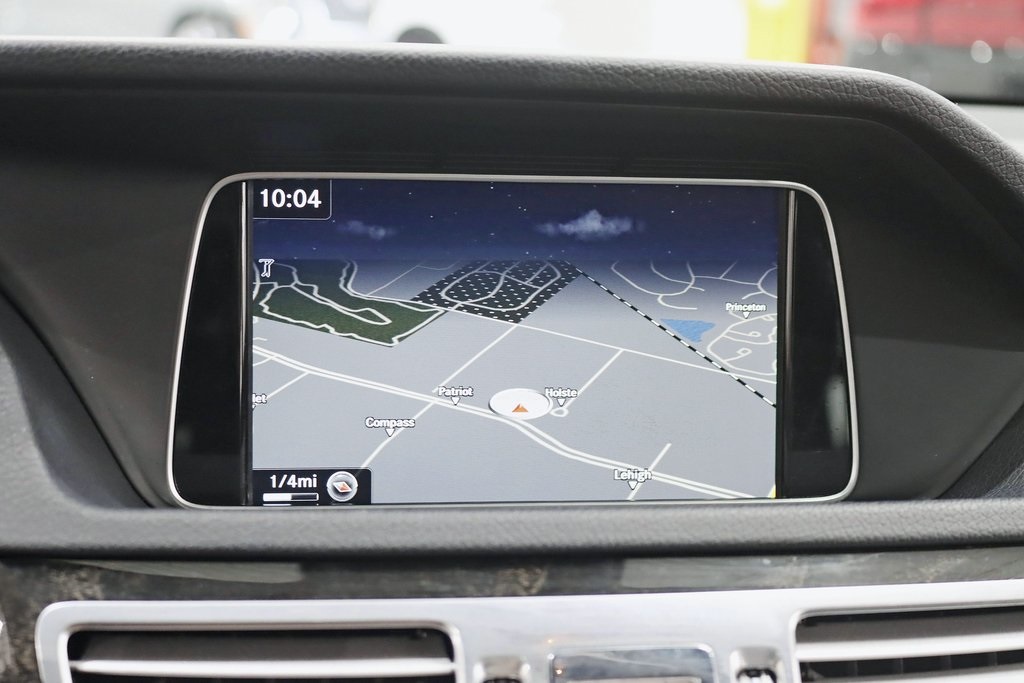 2016 Mercedes Benz E 350 4MATIC photo 17