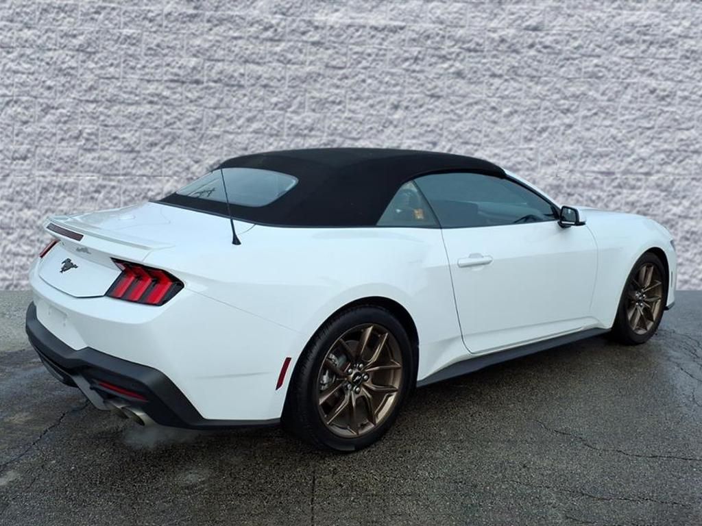 2024 FORD MUSTANG - Image 3