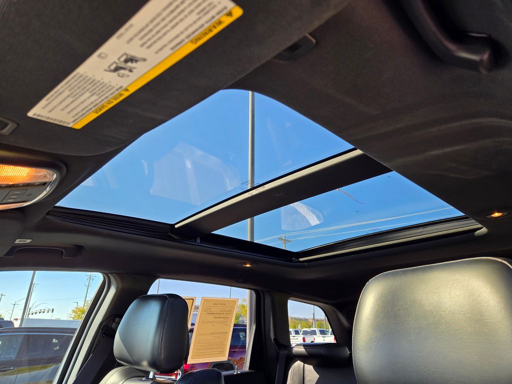 2017 Jeep Grand Cherokee Limited photo 21
