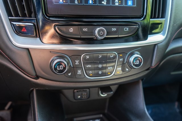 2022 Chevrolet Traverse RS photo 22