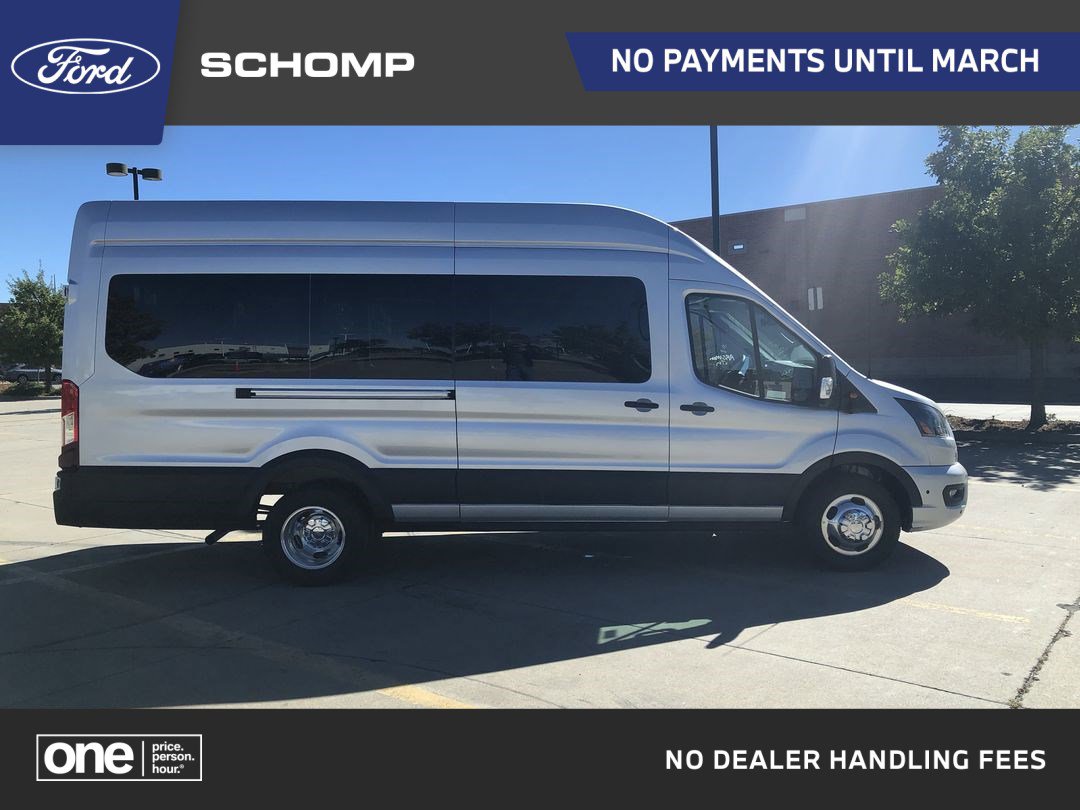 2026 Ford Transit Passenger Van XL's photo