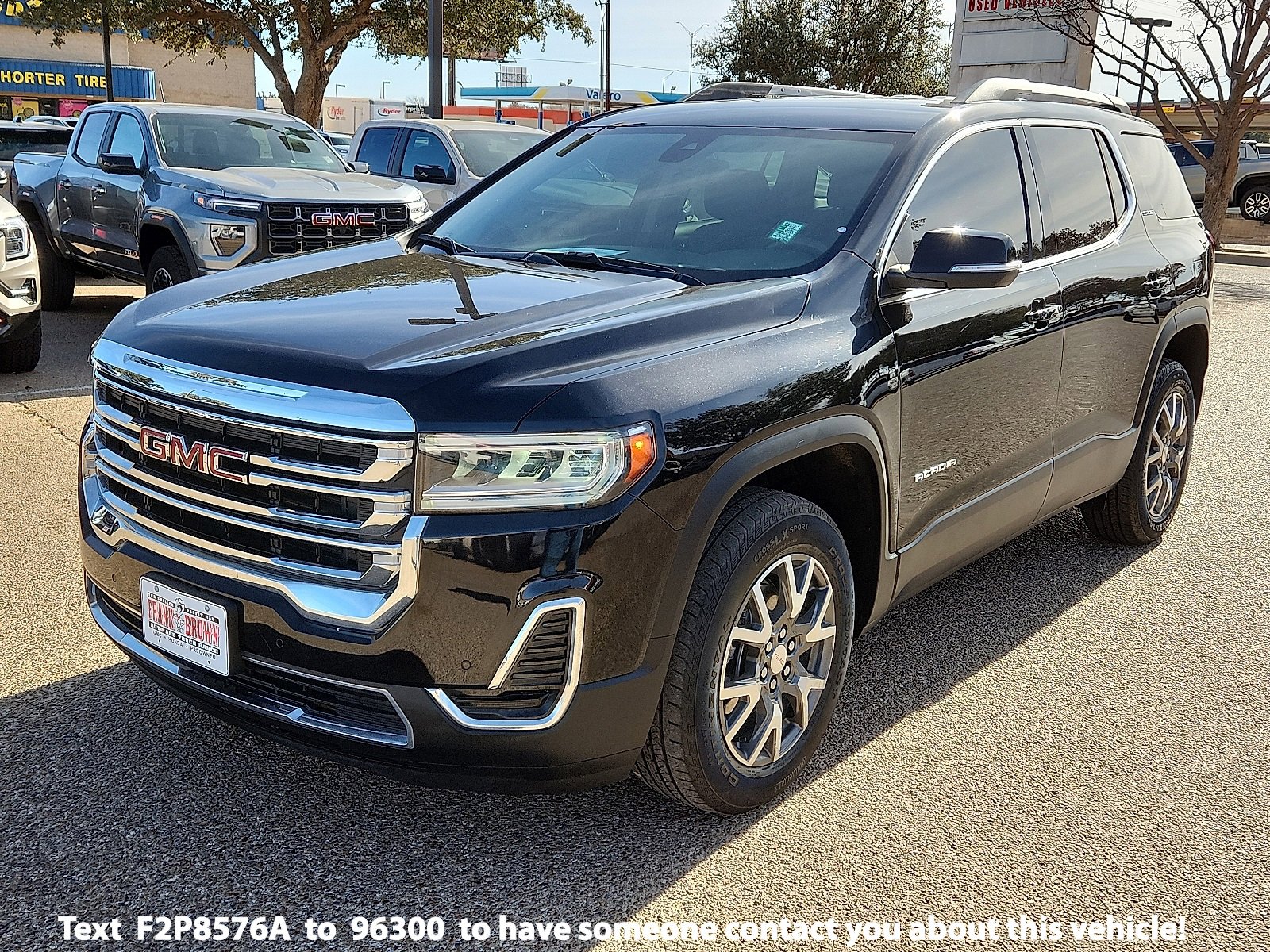 2023 GMC Acadia SLE's photo