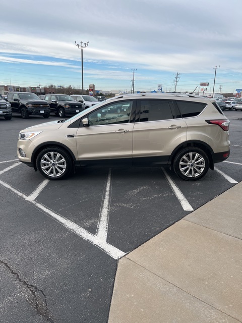 2018 Ford Escape Titanium photo 3