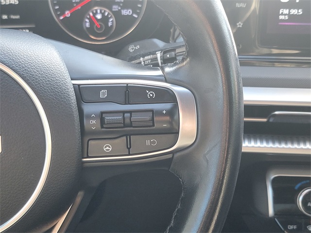 2022 Kia K5 GT-Line photo 26