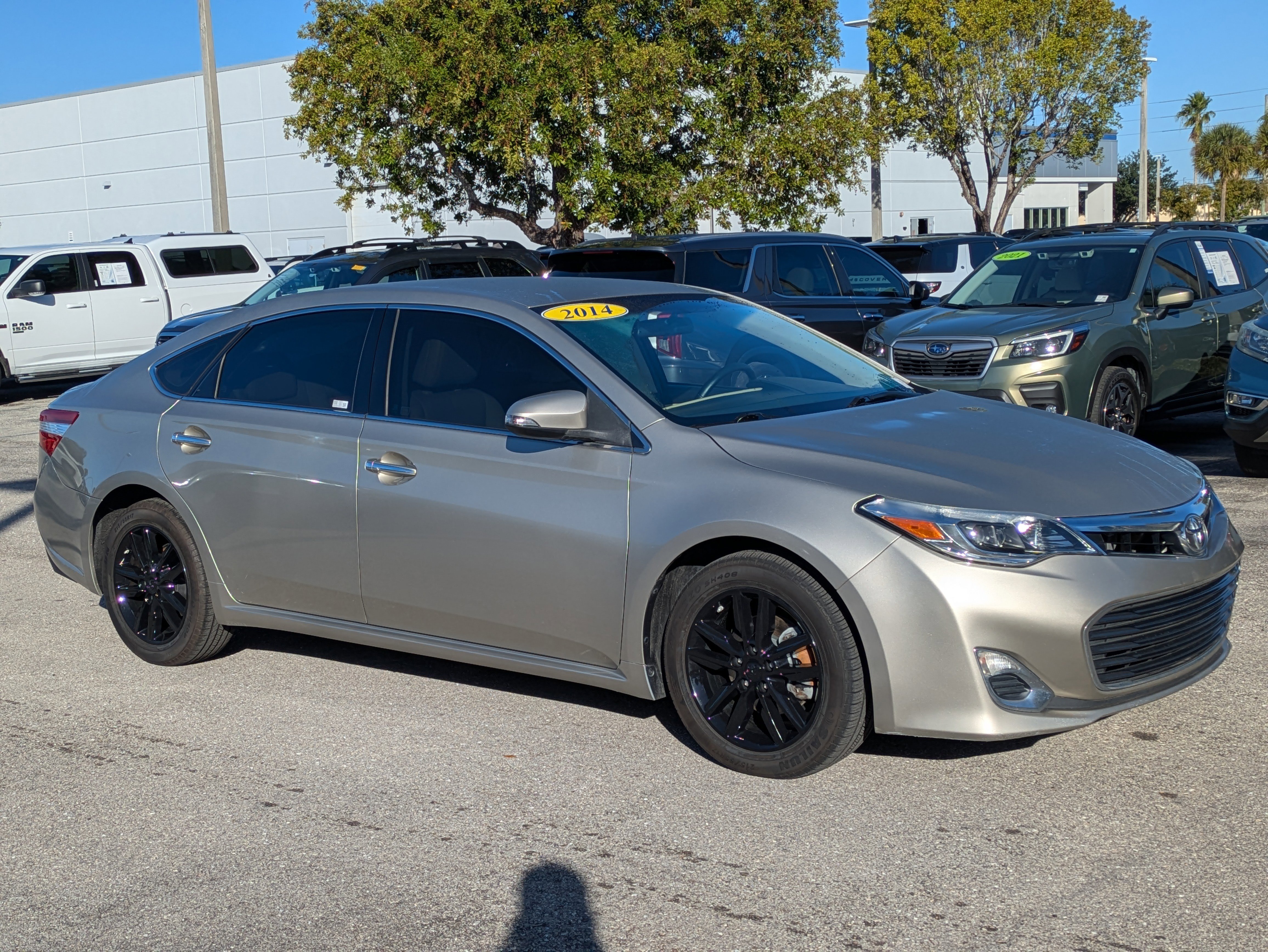 2014 Toyota Avalon XLE