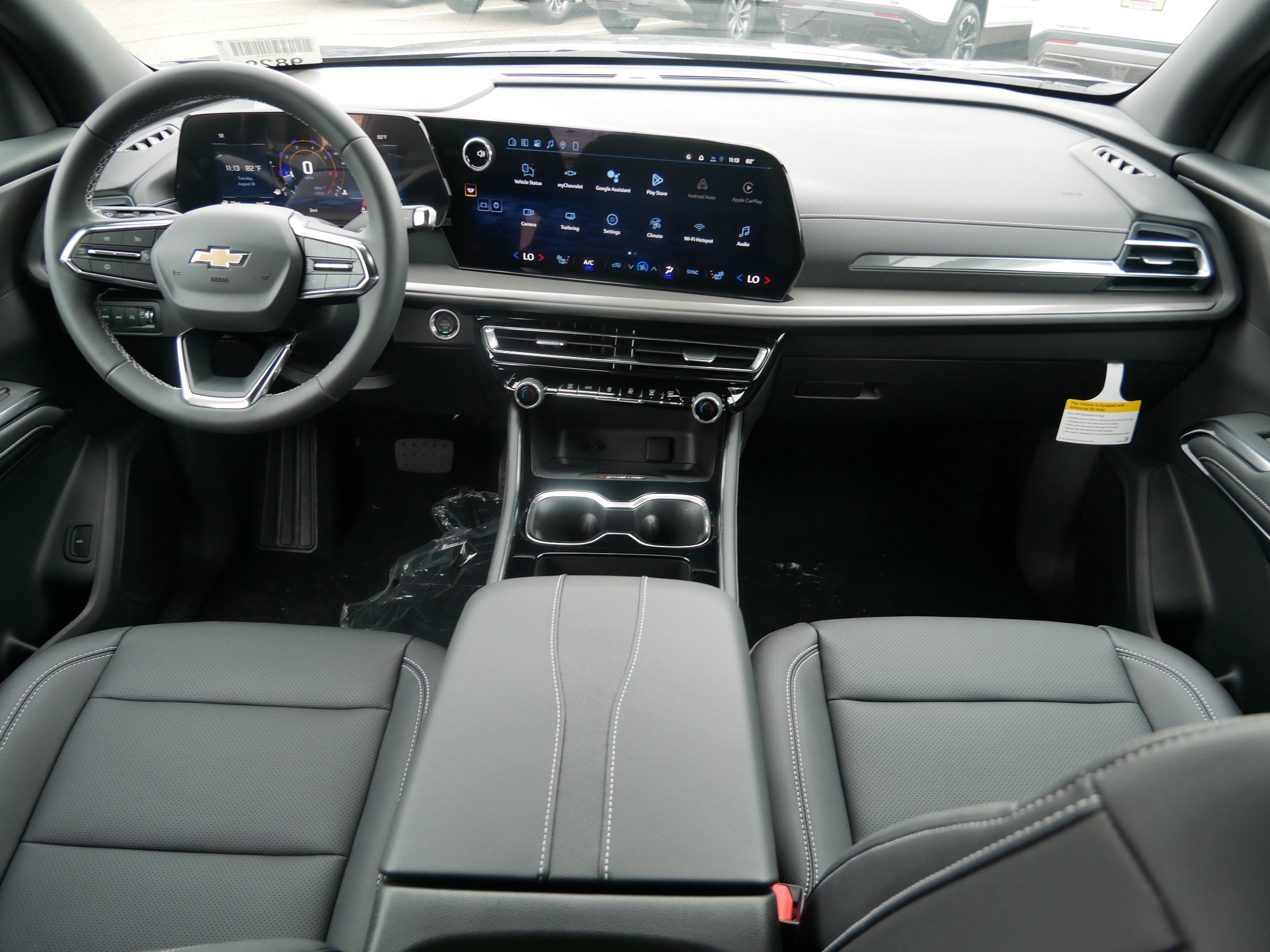 2026 Chevrolet Traverse photo 6