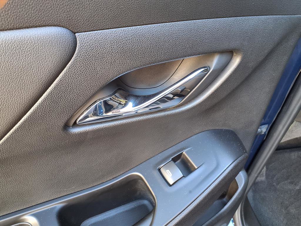 2023 Chevrolet Traverse Cloth photo 21
