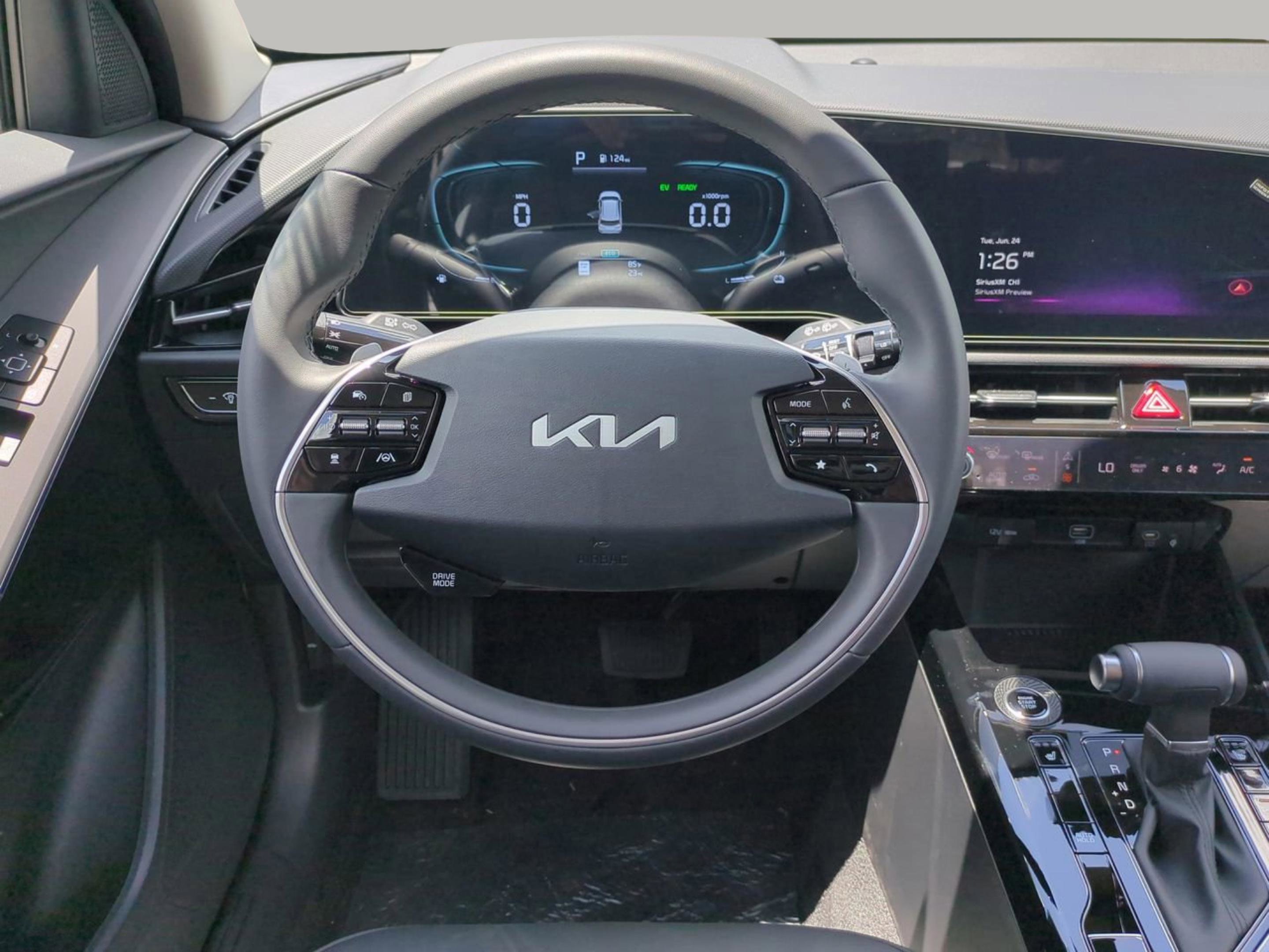 2025 Kia Niro EX photo 16