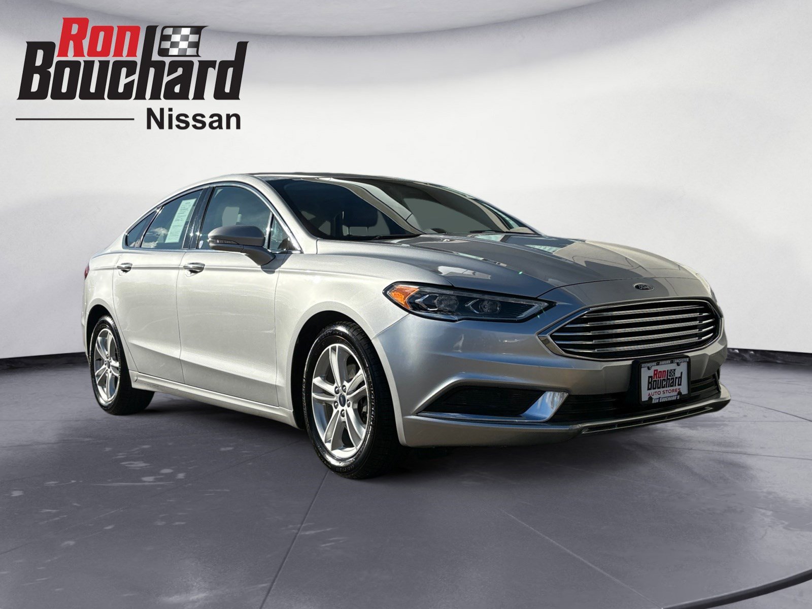 2018 Ford Fusion SE's photo