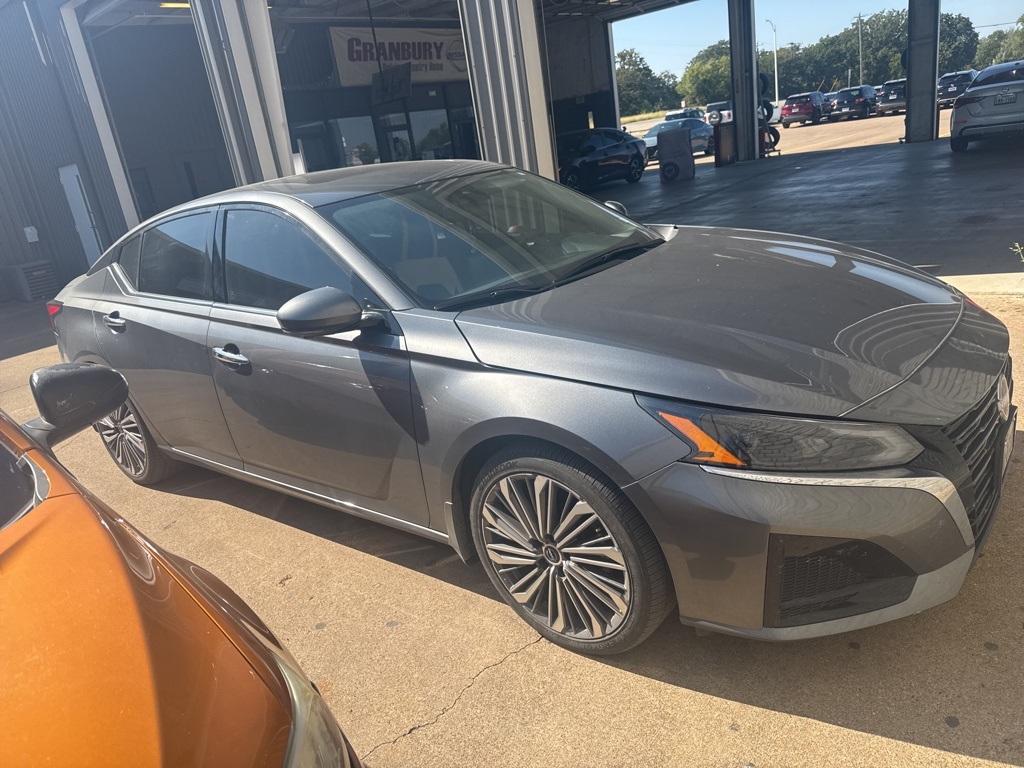 2024 Nissan Altima 2.5 SL photo 4