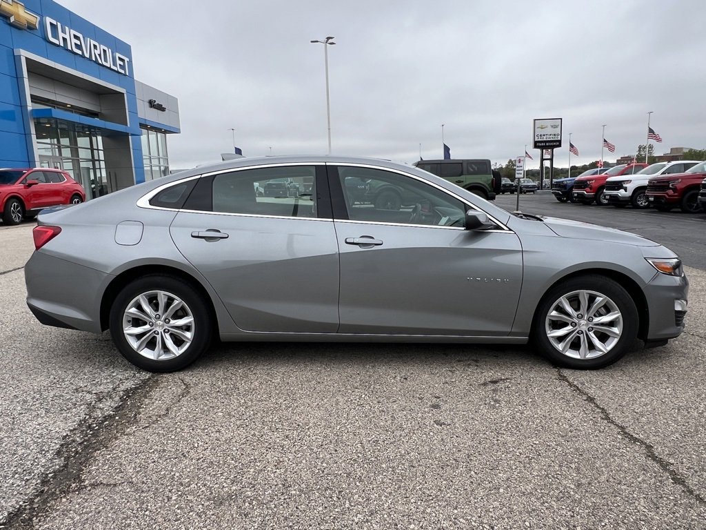 2023 Chevrolet Malibu 1LT photo 4