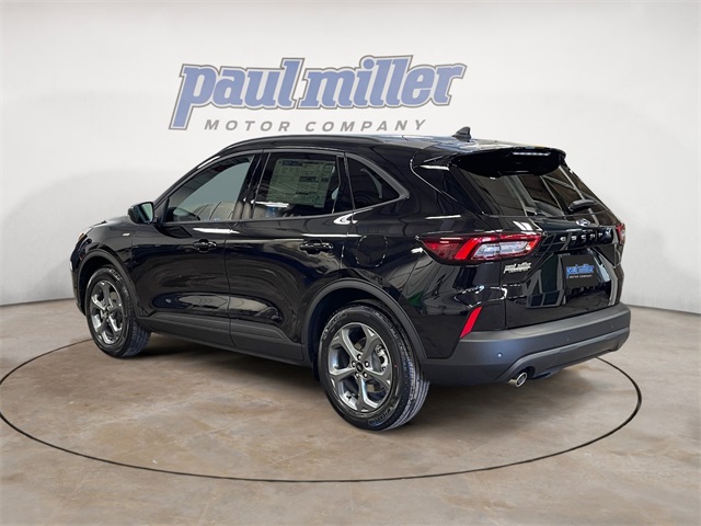 2025 Ford Escape ST-Line photo 3