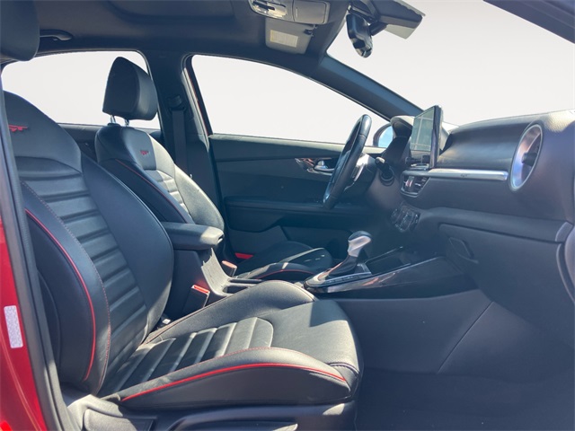 2022 Kia Forte GT photo 15