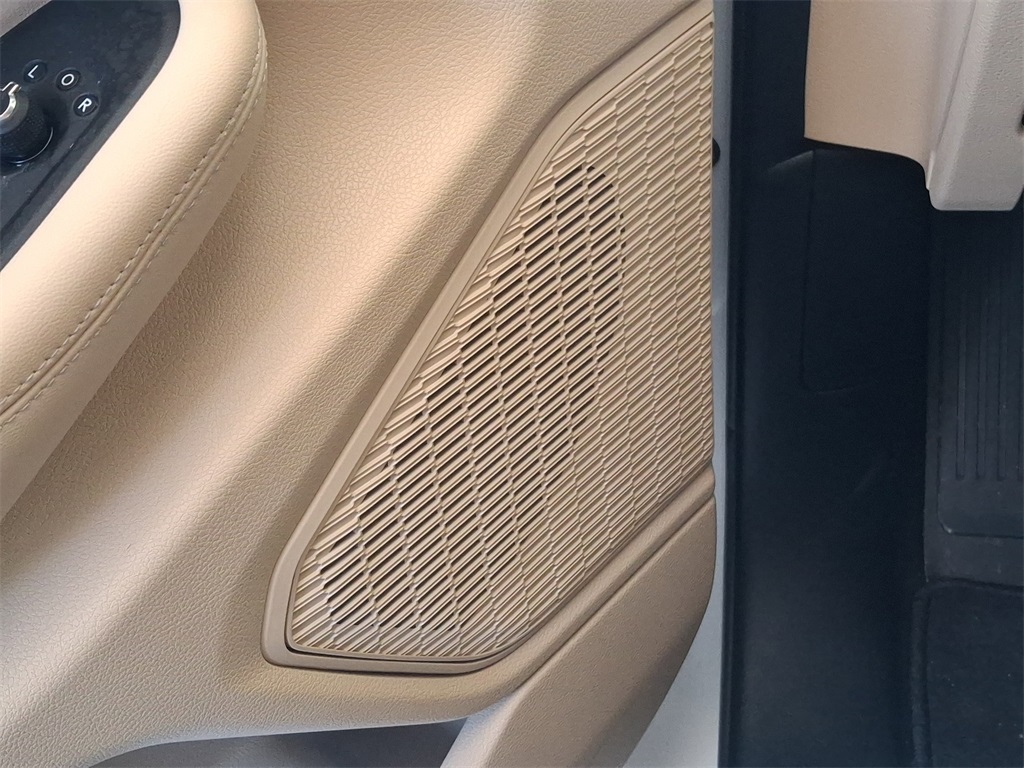2025 Jeep Grand Cherokee Limited photo 19