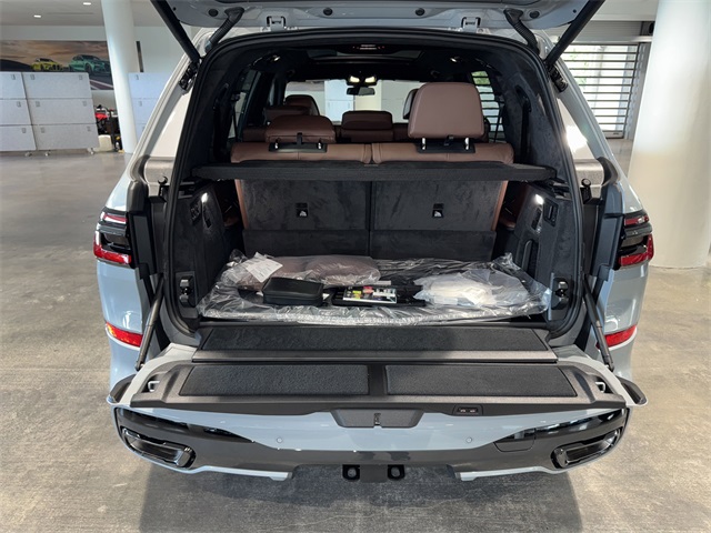 New 2026 Brooklyn Grey Metallic BMW xDrive40i image 12