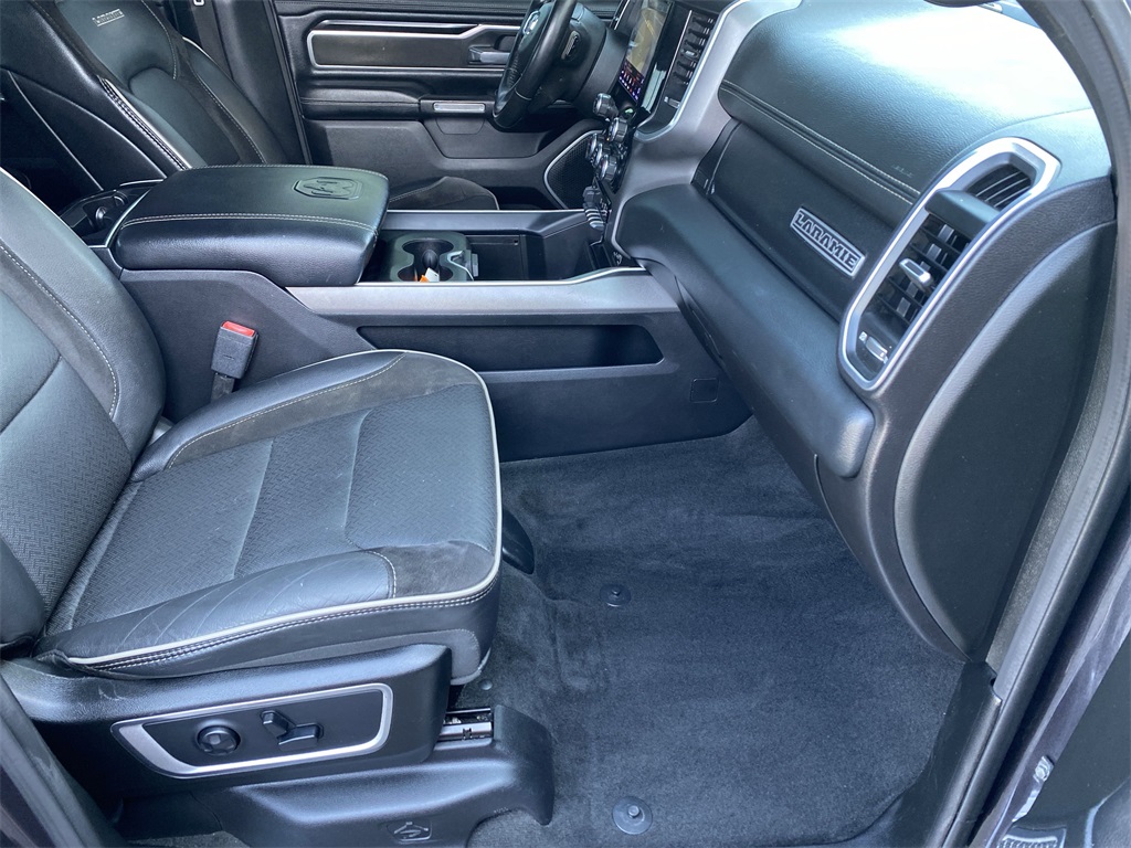 2020 Ram 1500 Laramie photo 35