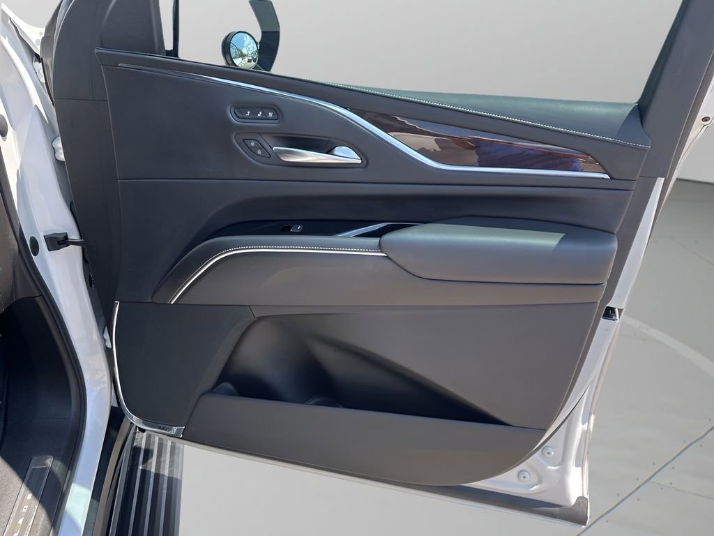 2021 Cadillac Escalade ESV Premium Luxury Platinum photo 13