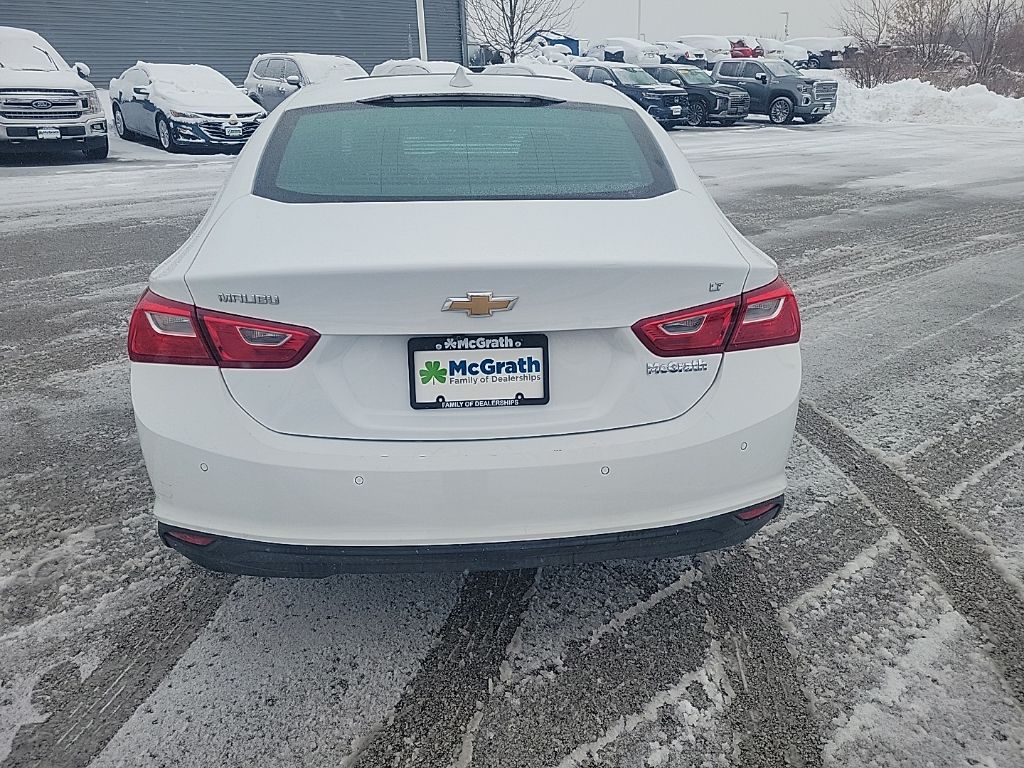 2024 Chevrolet Malibu 1LT photo 4