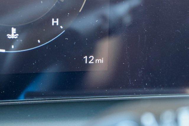 New 2025 Green Hyundai SEL Activity FWD image 25
