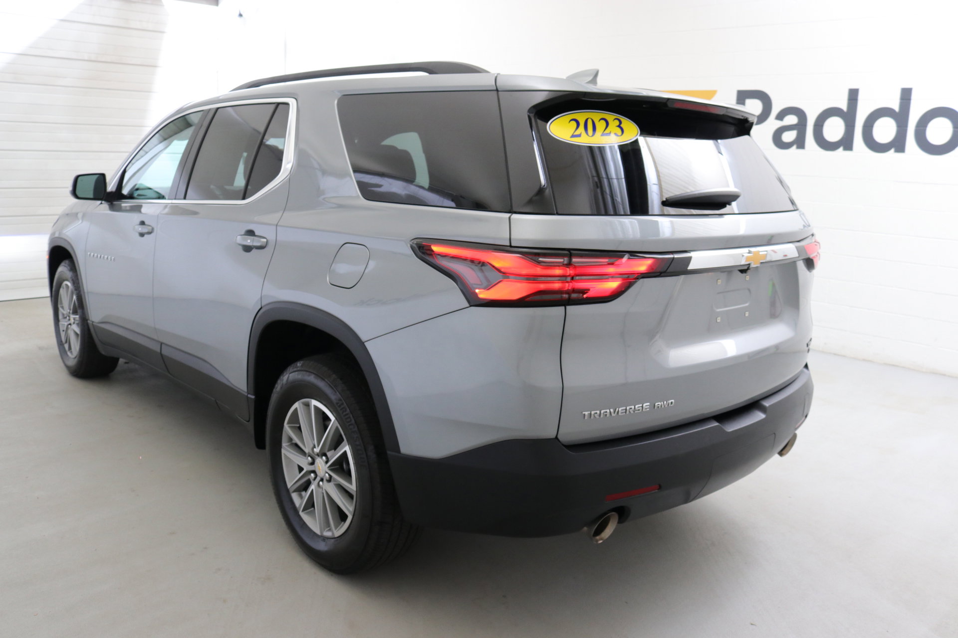 2023 Chevrolet Traverse Leather photo 6