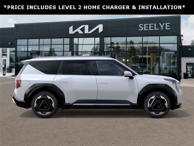 2026 Kia EV9 Land photo 7