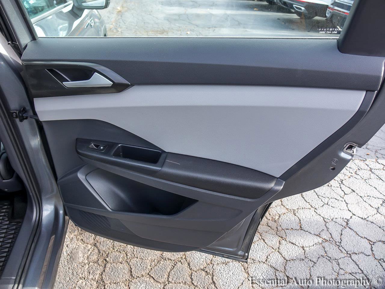 2023 VOLKSWAGEN TAOS - Image 20