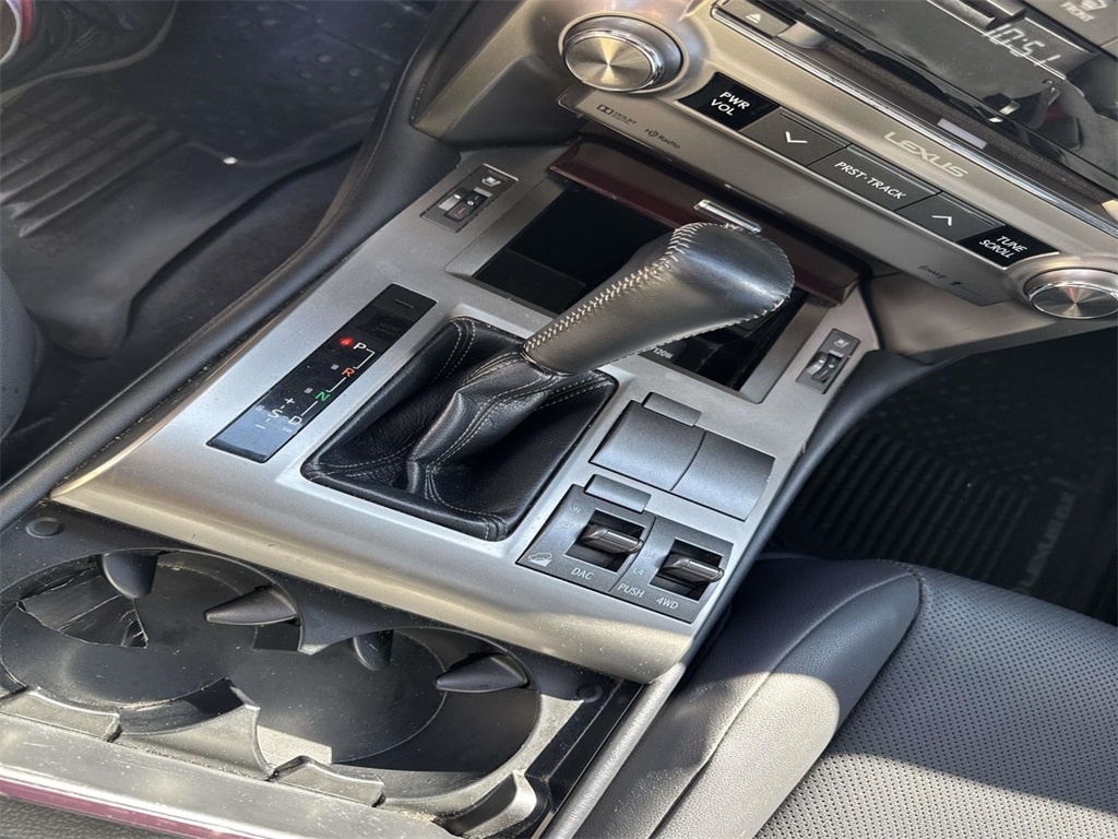 2019 Lexus GX 460 photo 23