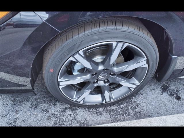 2025 Honda Civic Hybrid Sport Touring photo 5