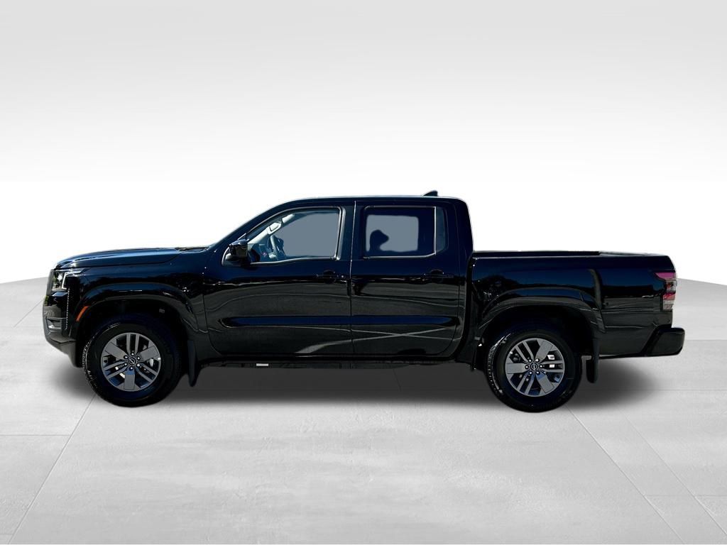2026 Nissan Frontier Crew Cab SV photo 2