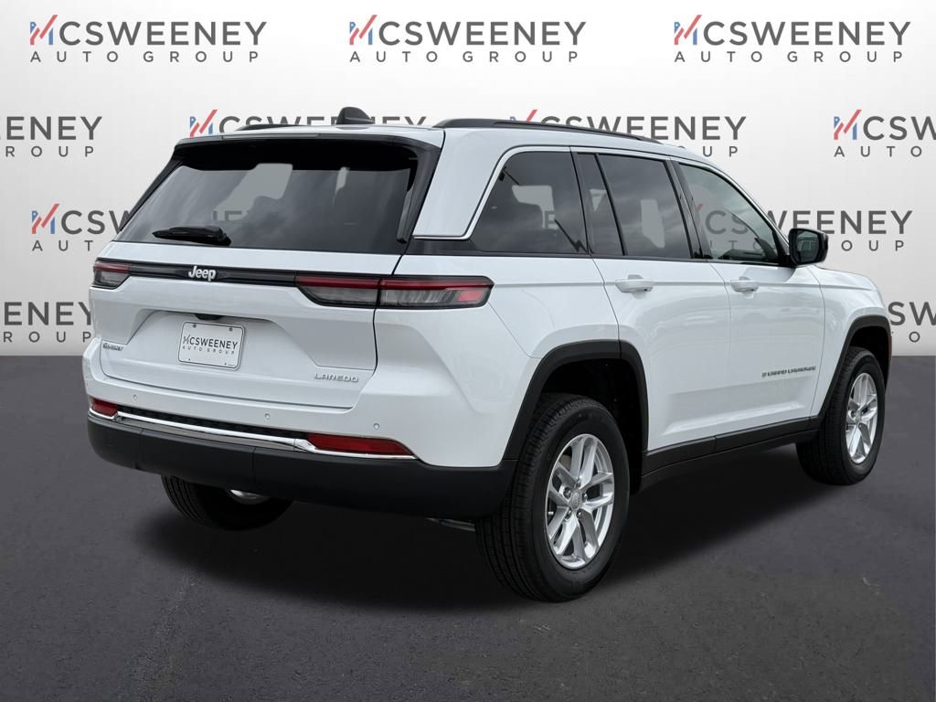2025 Jeep Grand Cherokee Laredo X photo 4
