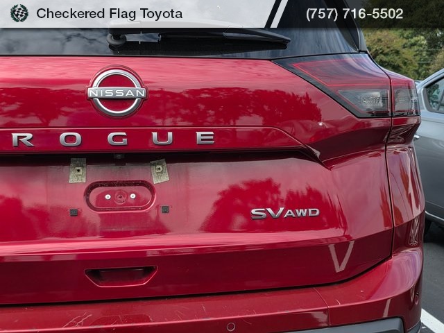 2024 Nissan Rogue SV photo 7