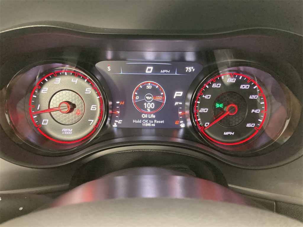 2023 Dodge Charger R/T photo 33