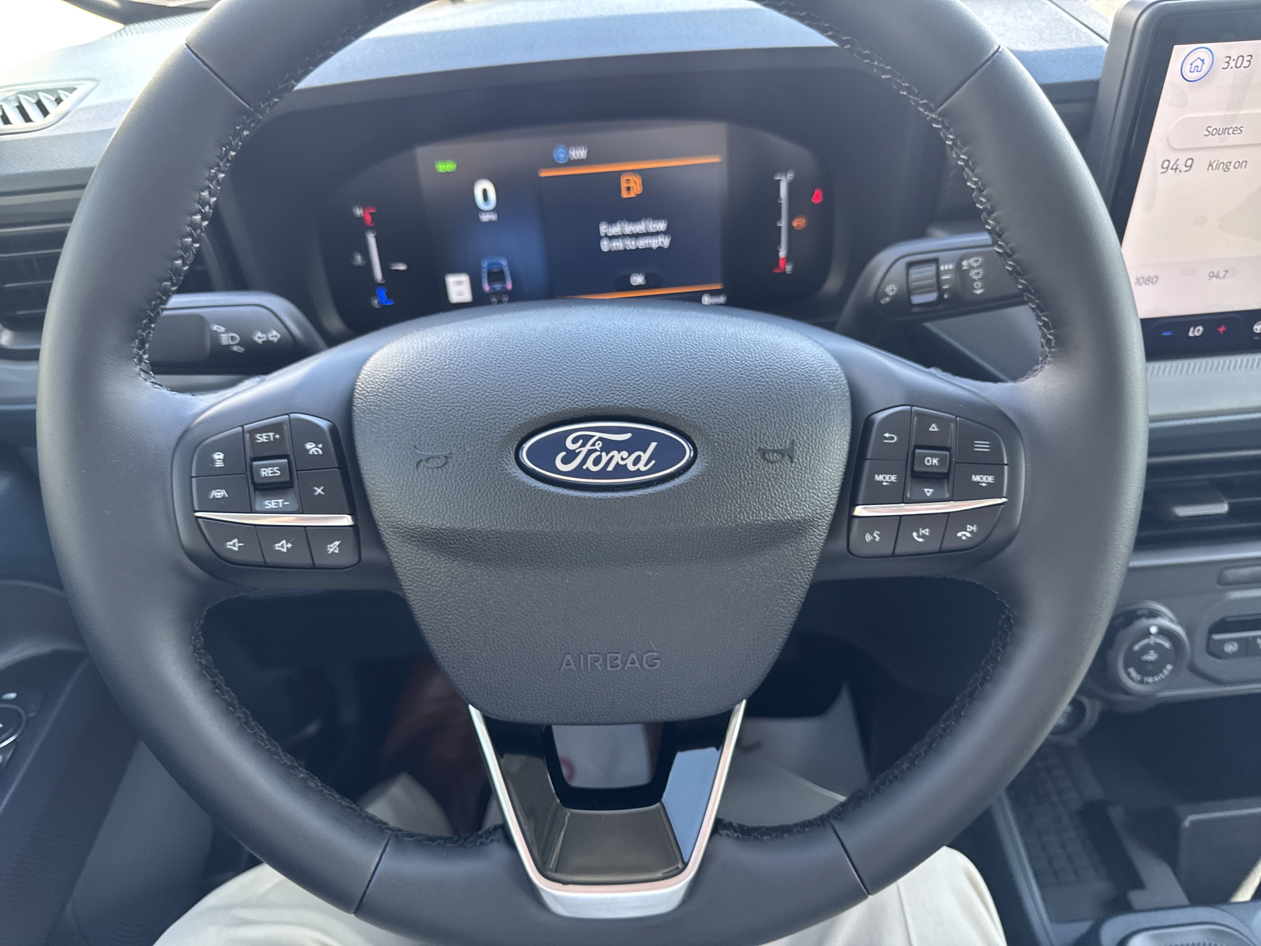 2025 Ford Maverick Lariat photo 9