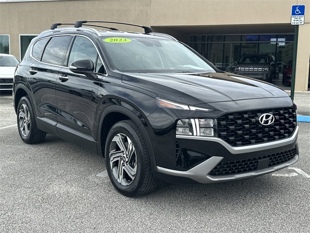 2023 Hyundai Santa Fe SEL photo 3