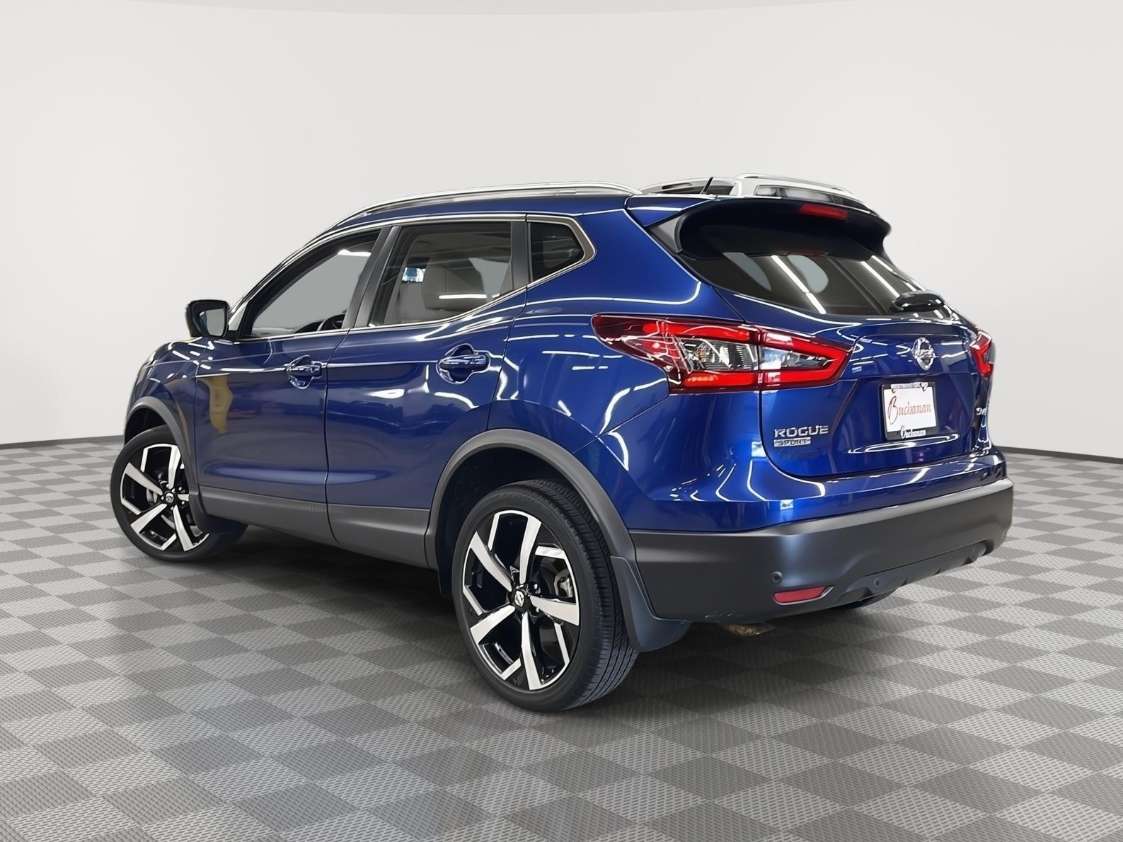 2021 Nissan Rogue Sport SL photo 4