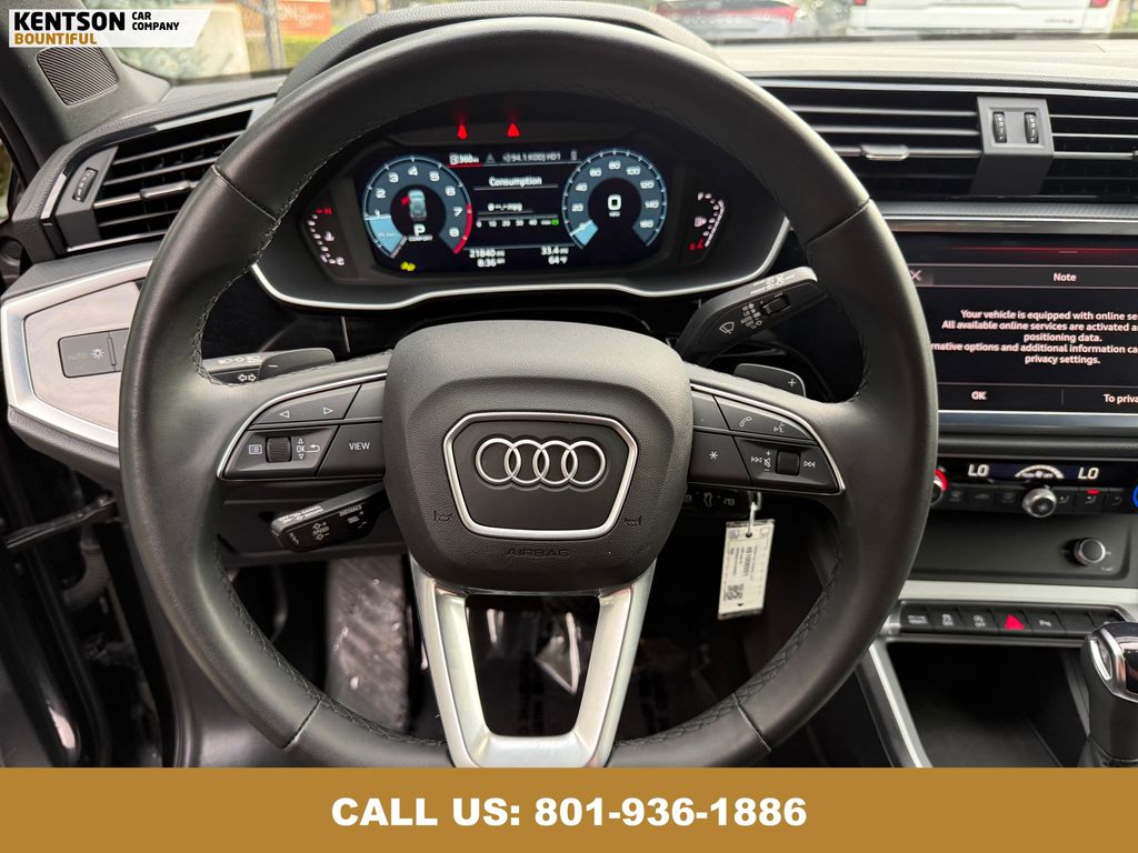 2025 Audi Q3 S line Premium photo 15