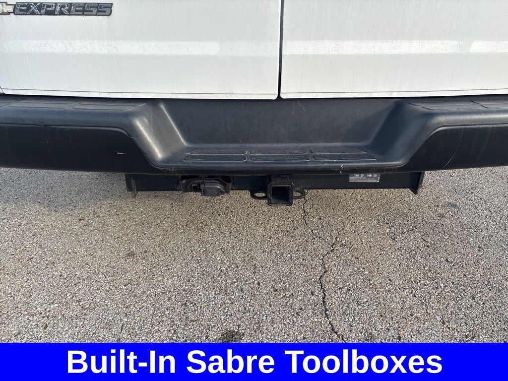 2019 Chevrolet Express 2500 Work Van photo 3
