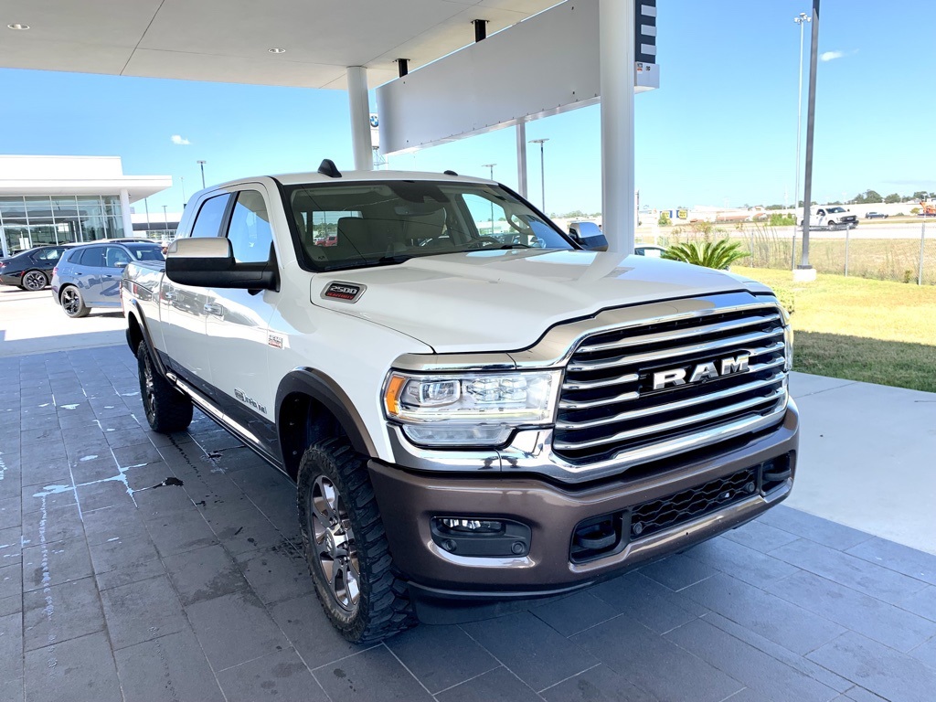 2020 Ram 2500 Laramie Longhorn photo 3