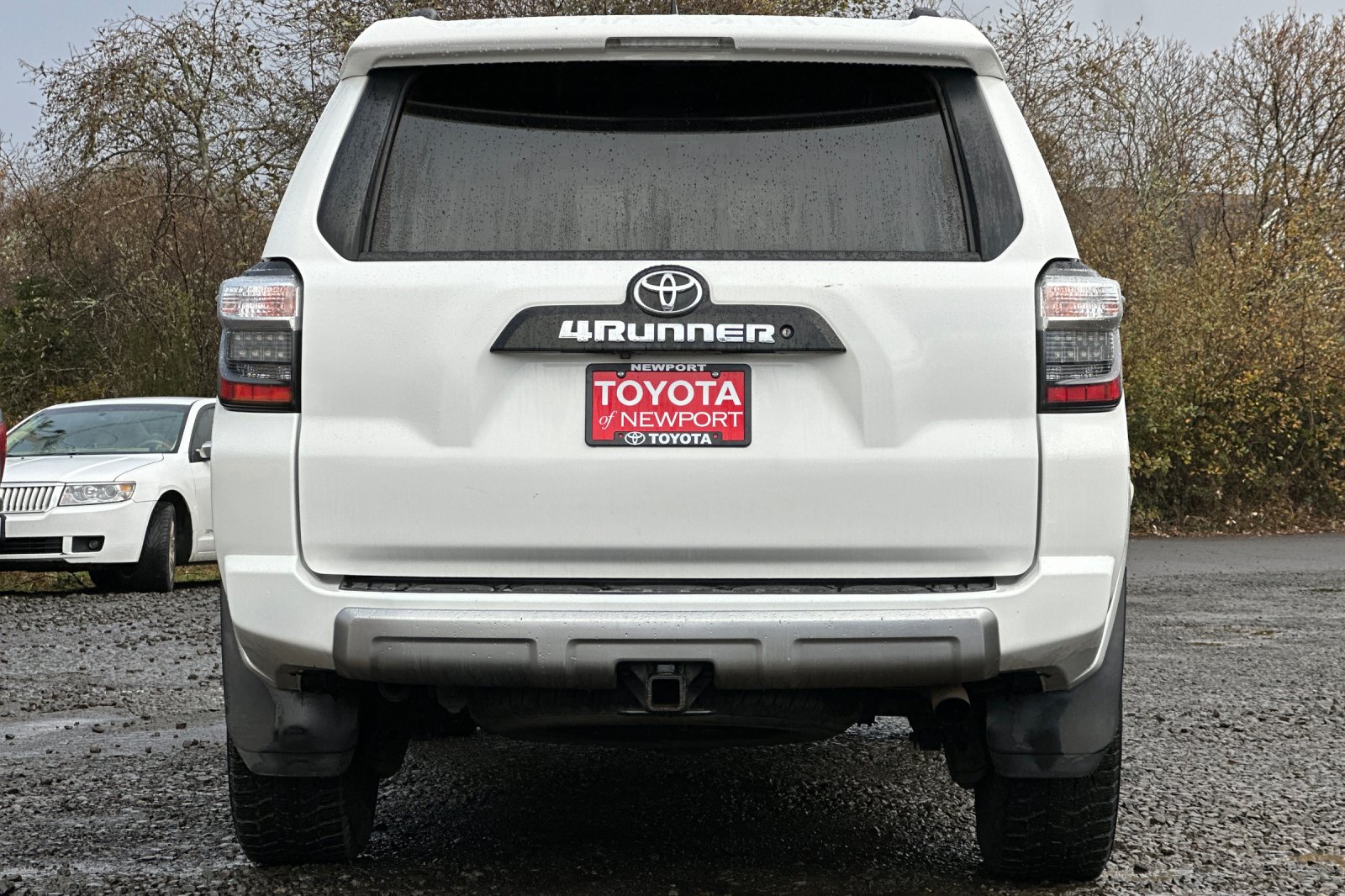 2019 Toyota 4Runner TRD Off-Road Premium photo 3