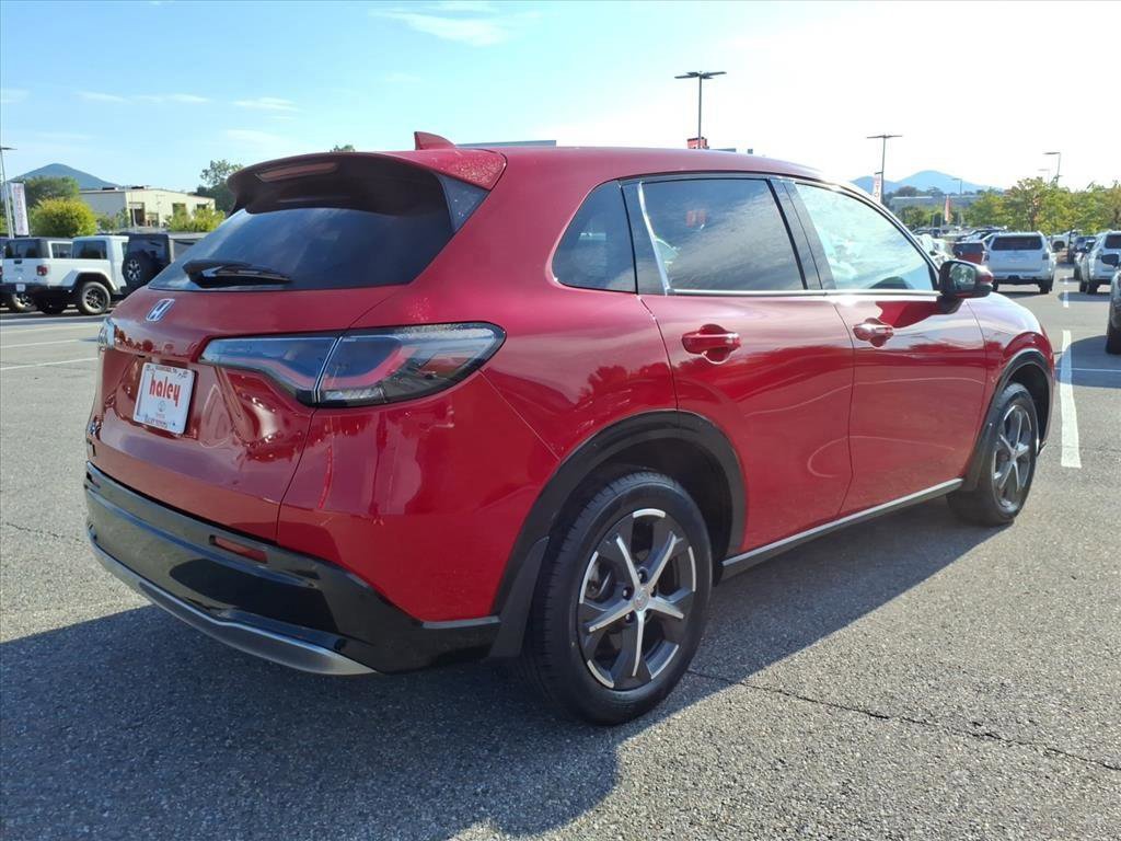 2023 Honda HR-V EX-L photo 4