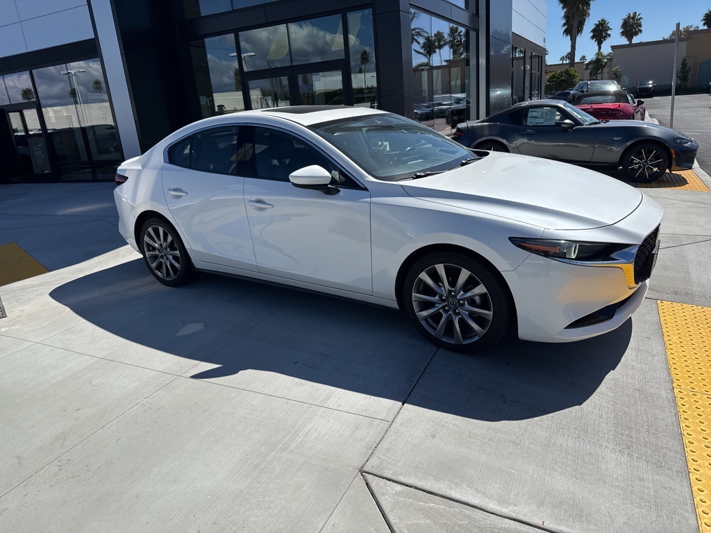 2021 Mazda Mazda3 Premium photo 27
