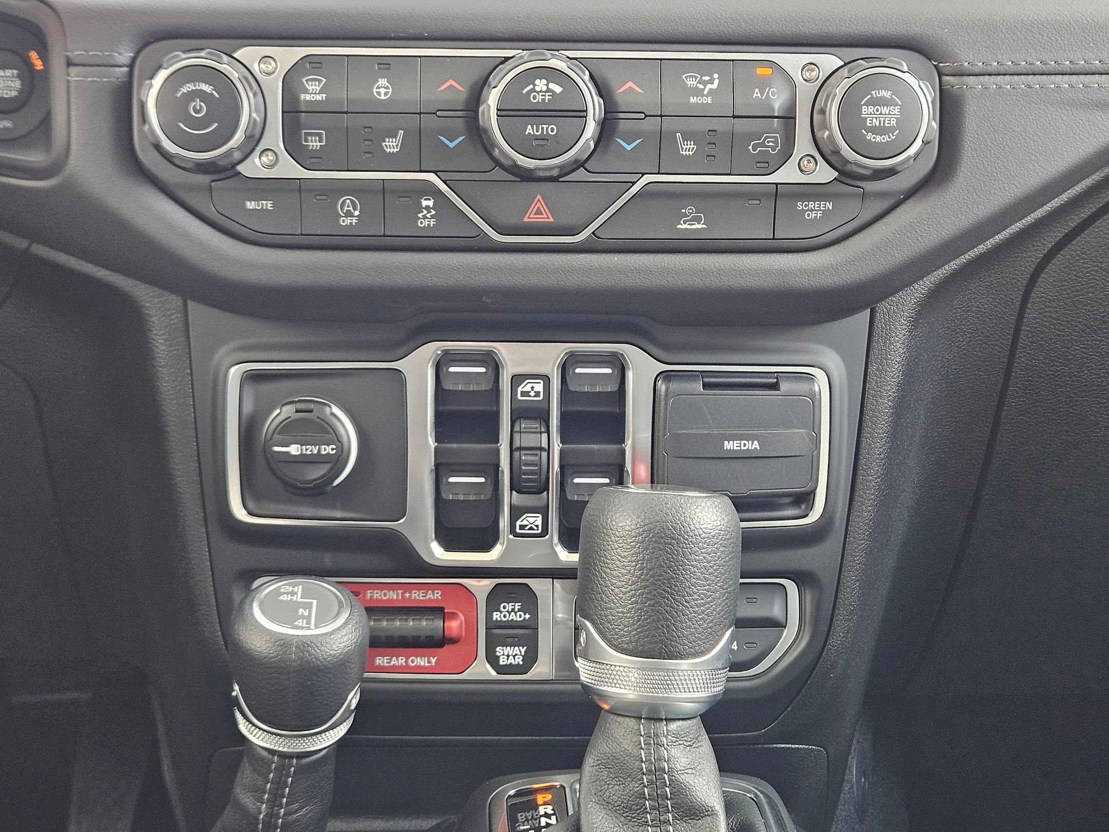 2025 Jeep Gladiator Rubicon photo 12