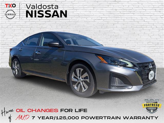 2024 Nissan Altima S's photo