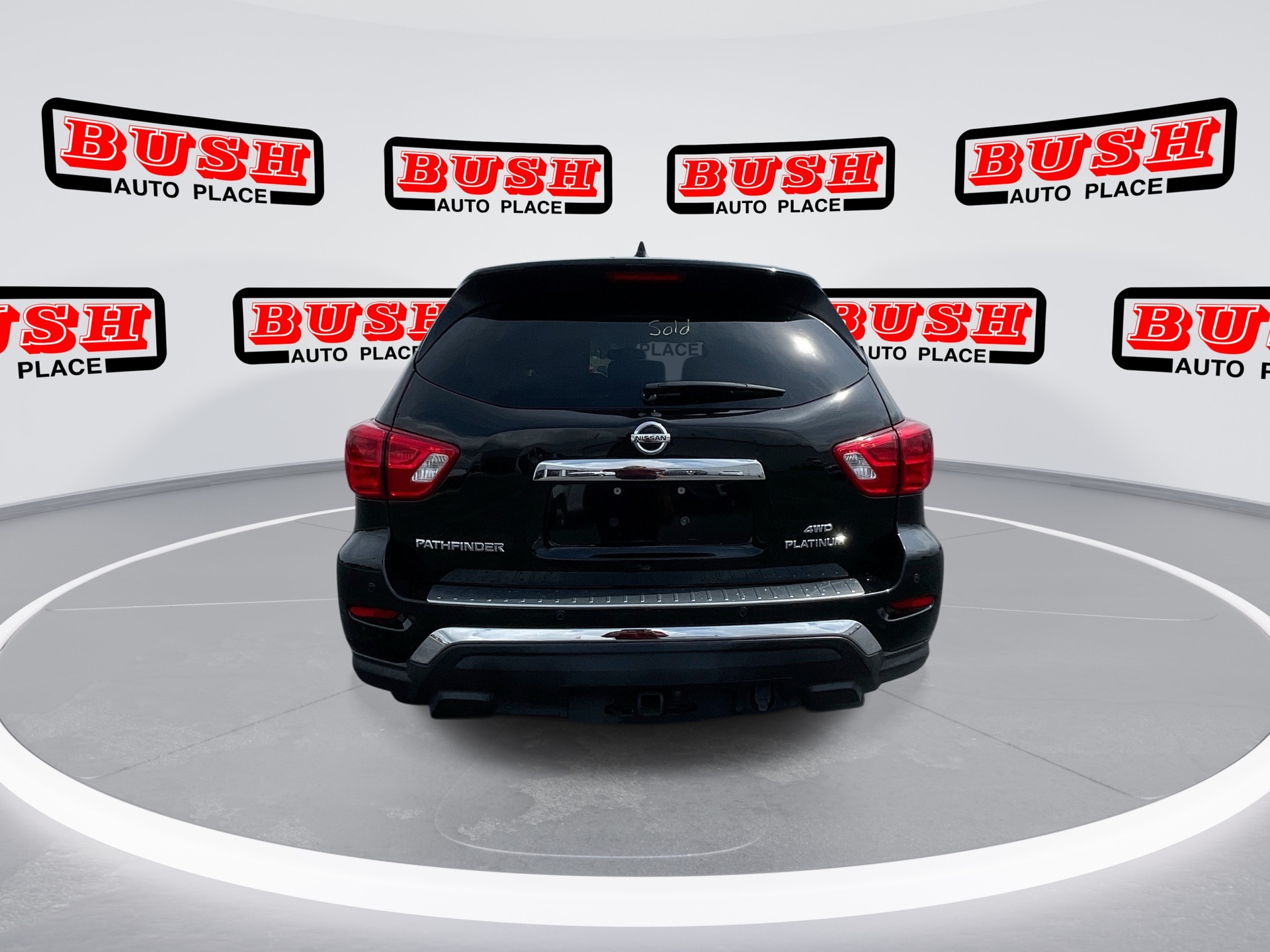 2019 Nissan Pathfinder Platinum photo 41