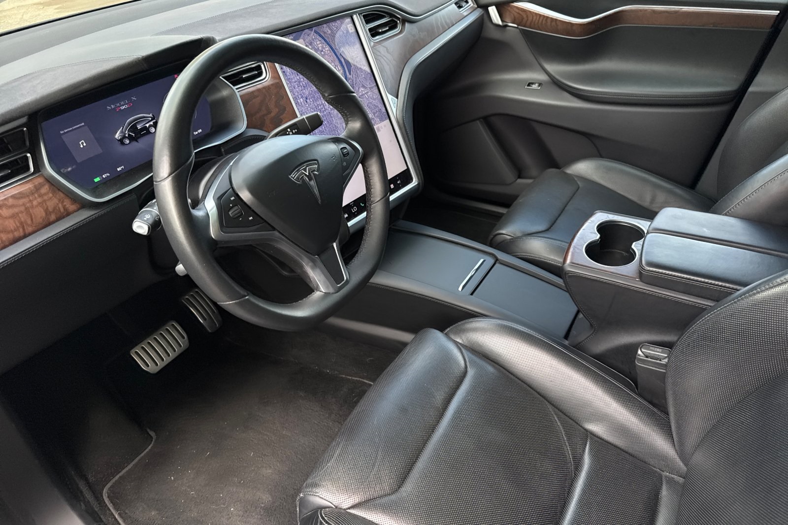 2016 Tesla Model X P90D photo 10