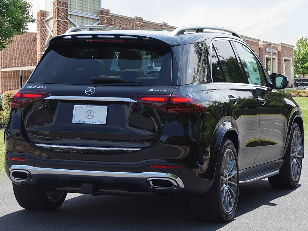 2026 Mercedes Benz GLE 450 4MATIC photo 3